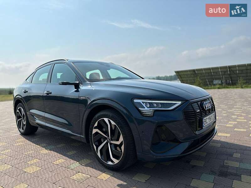 Внедорожник / Кроссовер Audi e-tron 2021 в Львове