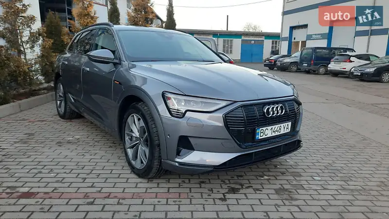 Audi e-tron