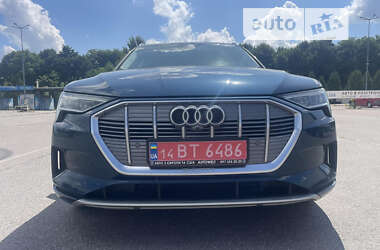 Внедорожник / Кроссовер Audi e-tron 2019 в 