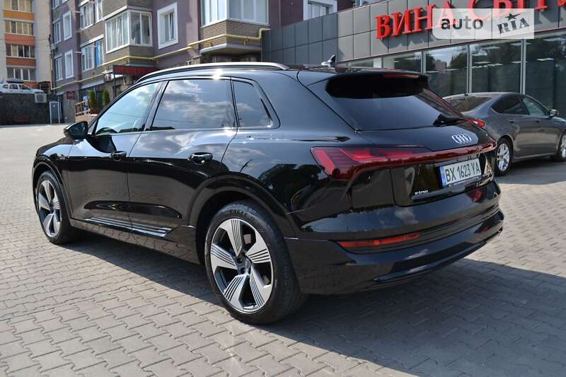 Внедорожник / Кроссовер Audi e-tron 2019 в Хмельницком