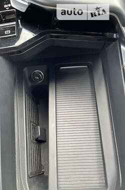 Позашляховик / Кросовер Audi e-tron 2019 в Тернополі