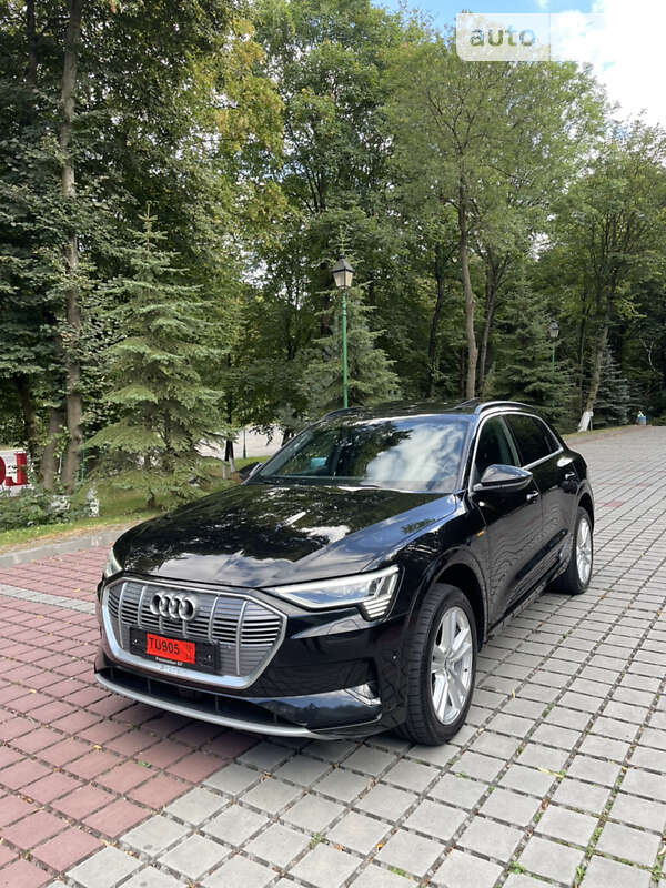 Внедорожник / Кроссовер Audi e-tron 2019 в Тернополе фото 9 Внедорожник / Кроссовер Audi e-tron 2019 в Тернополе