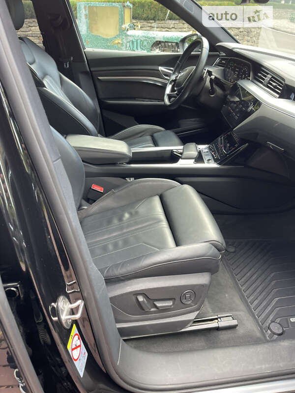 Внедорожник / Кроссовер Audi e-tron 2019 в Тернополе фото 15 Внедорожник / Кроссовер Audi e-tron 2019 в Тернополе