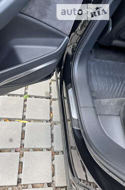 Позашляховик / Кросовер Audi e-tron 2019 в Тернополі