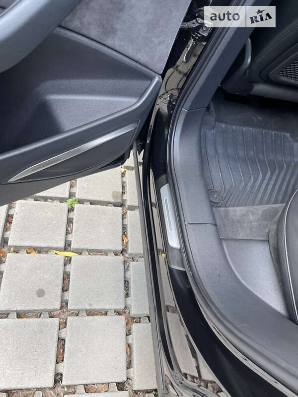 Внедорожник / Кроссовер Audi e-tron 2019 в Тернополе фото 35 Внедорожник / Кроссовер Audi e-tron 2019 в Тернополе