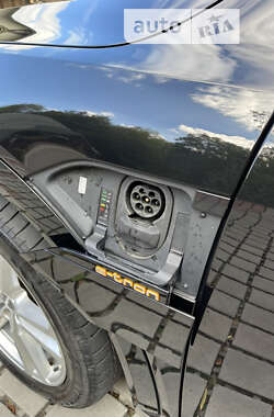 Позашляховик / Кросовер Audi e-tron 2019 в Тернополі