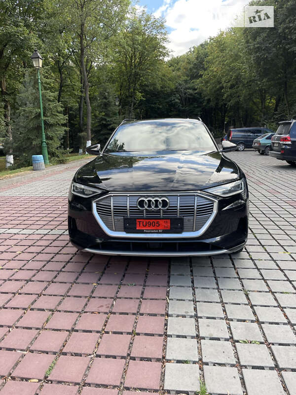 Внедорожник / Кроссовер Audi e-tron 2019 в Тернополе фото 78 Внедорожник / Кроссовер Audi e-tron 2019 в Тернополе