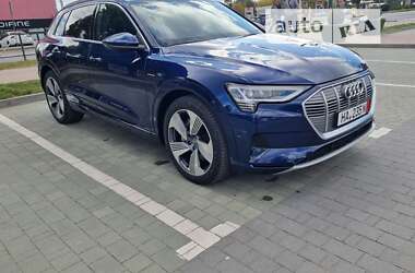 Внедорожник / Кроссовер Audi e-tron 2020 в Хмельницком