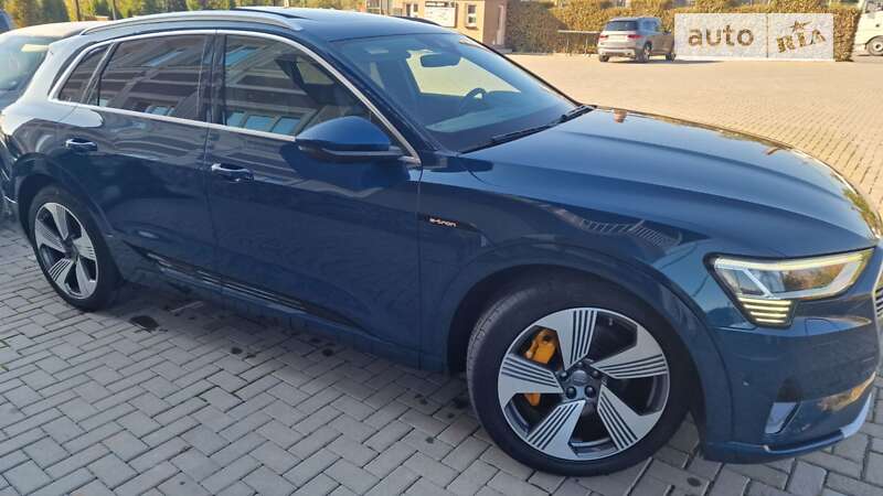 Внедорожник / Кроссовер Audi e-tron 2019 в Черновцах