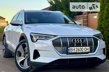 Позашляховик / Кросовер Audi e-tron 2020 в Одесі