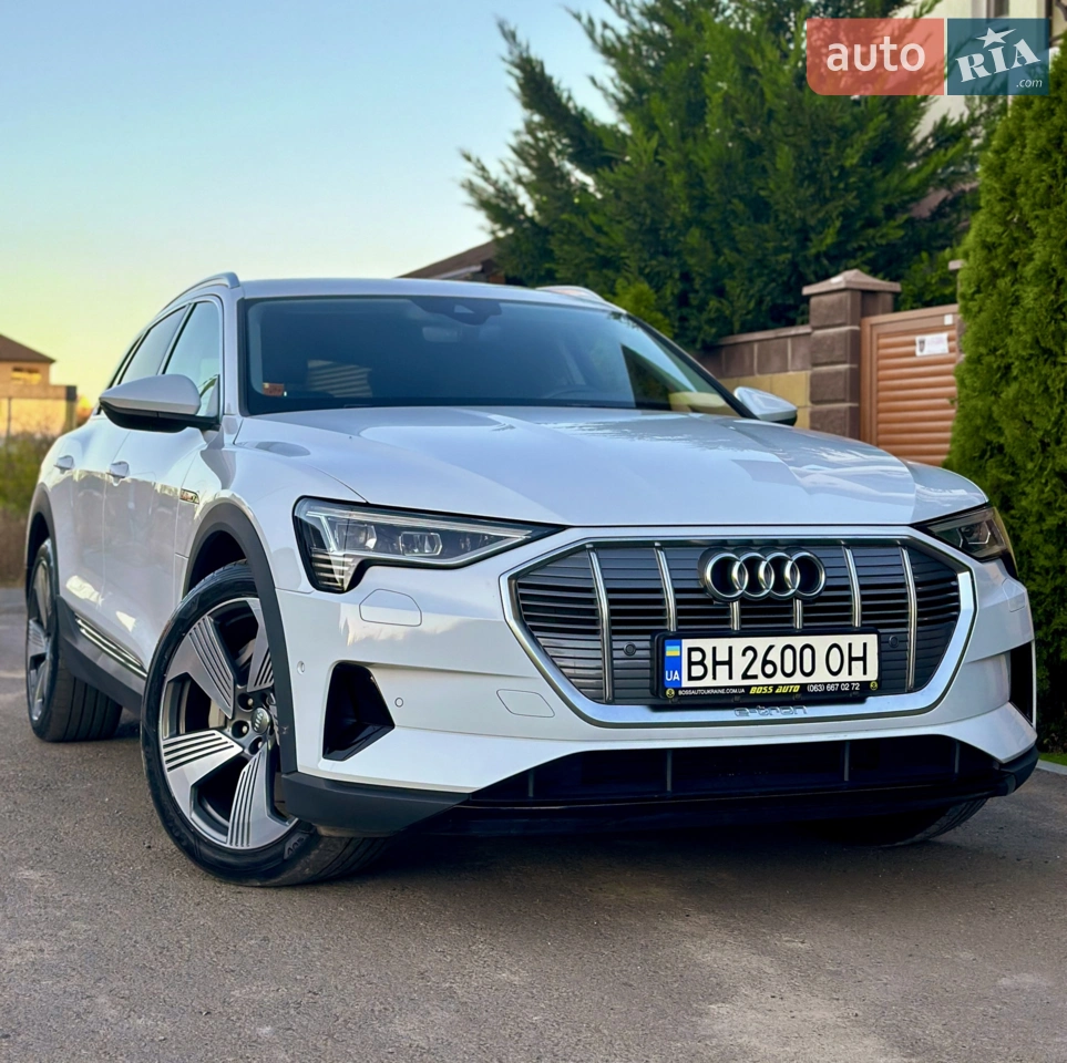 2019 Audi e-tron - мініатюра 36