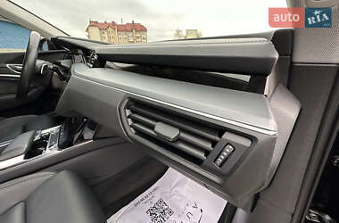 Внедорожник / Кроссовер Audi e-tron 2019 в 