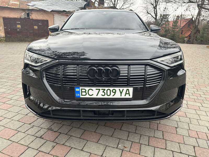 Внедорожник / Кроссовер Audi e-tron 2019 в Львове фото 2 Внедорожник / Кроссовер Audi e-tron 2019 в Львове