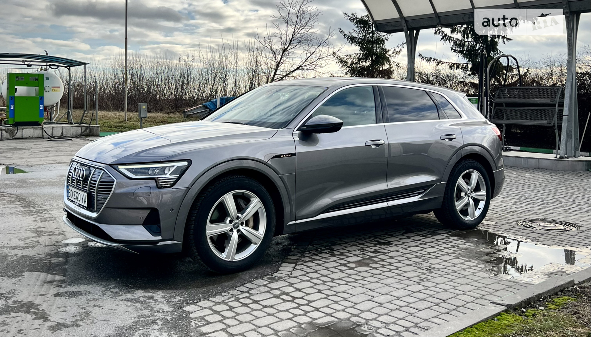 2019 Audi e-tron - мініатюра 11