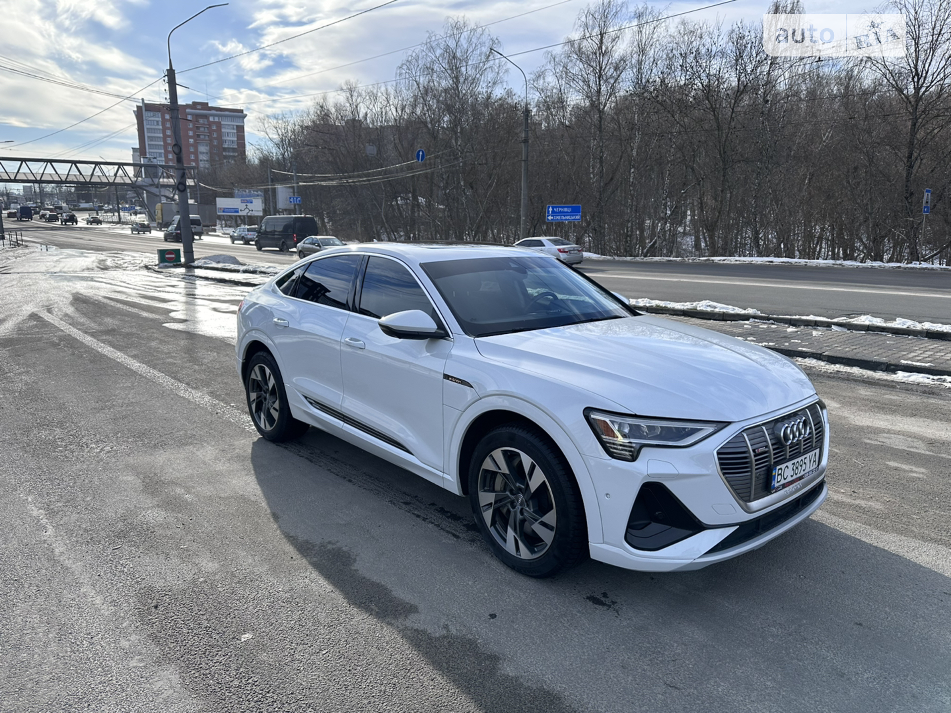 2020 Audi e-tron - мініатюра 6