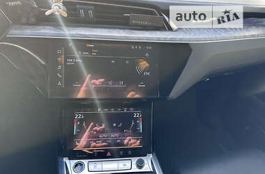 Внедорожник / Кроссовер Audi e-tron 2020 в Львове