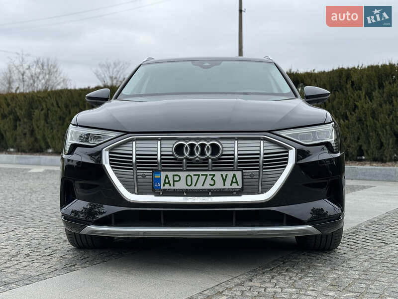 Позашляховик / Кросовер Audi e-tron 2019 в Запоріжжі фото 8 Позашляховик / Кросовер Audi e-tron 2019 в Запоріжжі