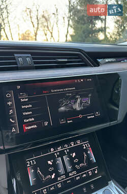 Внедорожник / Кроссовер Audi e-tron 2019 в 