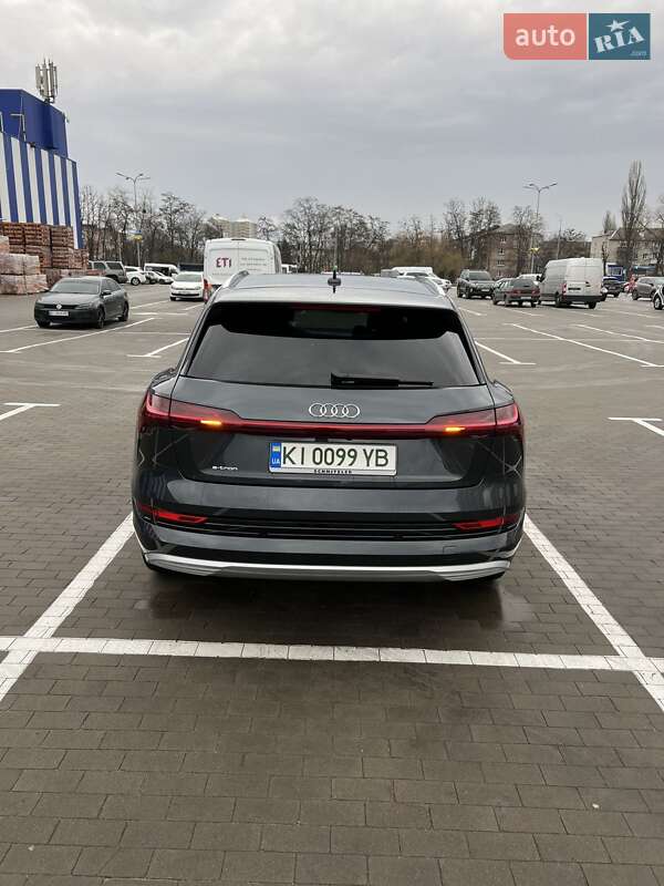 Внедорожник / Кроссовер Audi e-tron 2019 в Броварах
