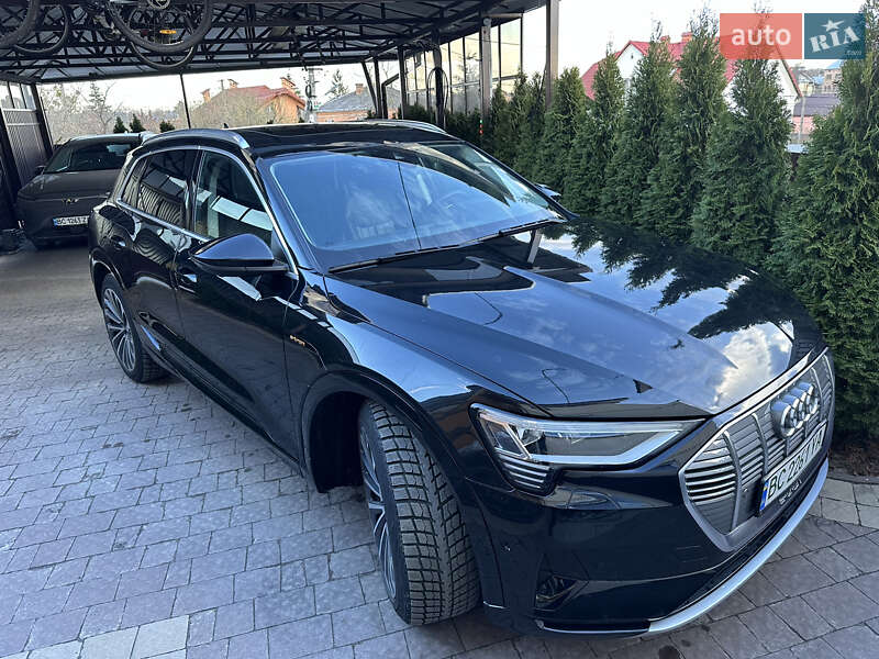 Внедорожник / Кроссовер Audi e-tron 2019 в Львове