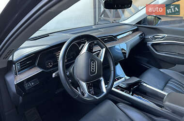 Внедорожник / Кроссовер Audi e-tron 2019 в Львове