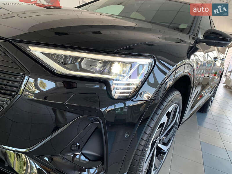 Внедорожник / Кроссовер Audi e-tron 2021 в Киеве