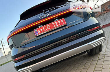 Внедорожник / Кроссовер Audi e-tron 2019 в Дубно