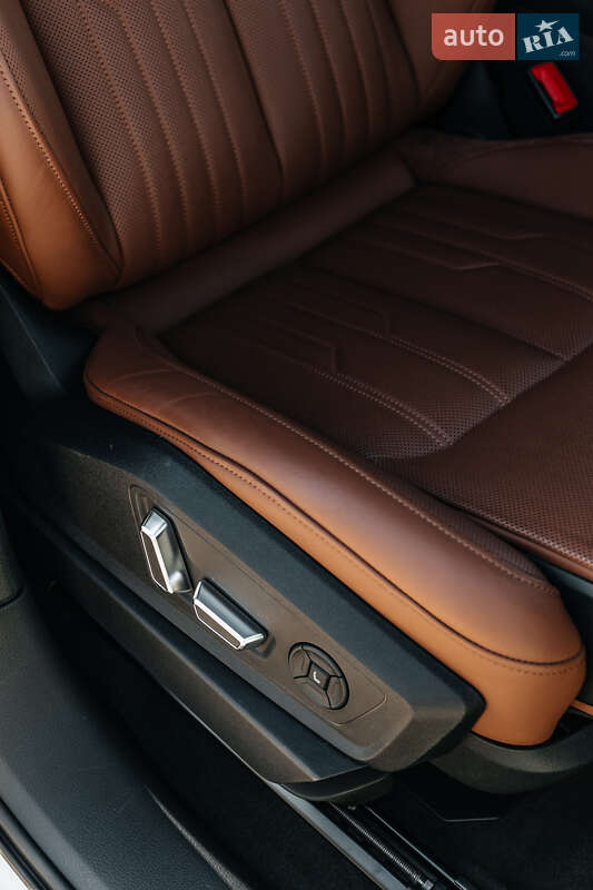 Внедорожник / Кроссовер Audi e-tron 2019 в Киеве фото 82 Внедорожник / Кроссовер Audi e-tron 2019 в Киеве