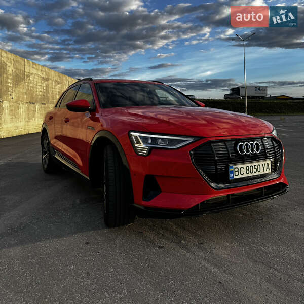 Позашляховик / Кросовер Audi e-tron 2019 в Львові