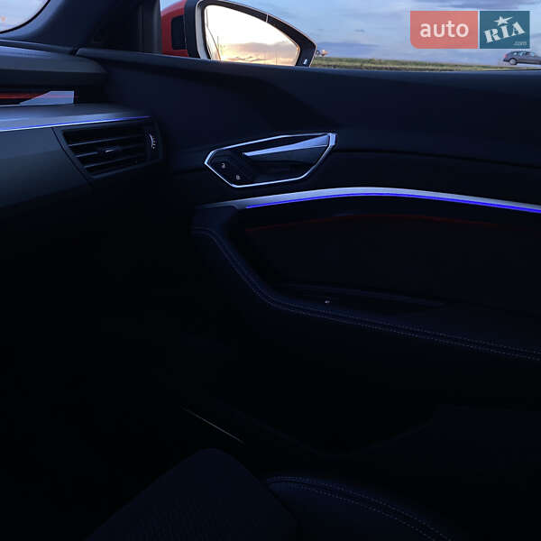 Позашляховик / Кросовер Audi e-tron 2019 в Львові