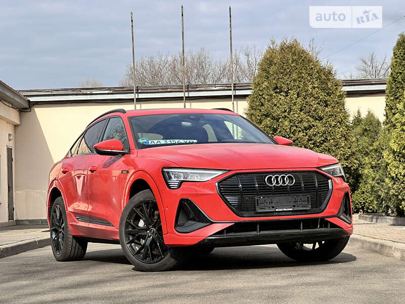 Внедорожник / Кроссовер Audi e-tron 2021 в Киеве фото 5 Внедорожник / Кроссовер Audi e-tron 2021 в Киеве