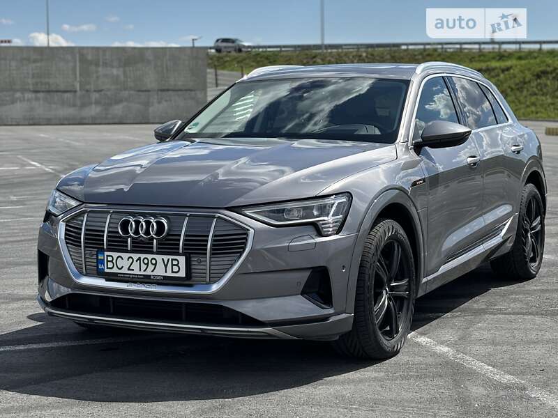 Внедорожник / Кроссовер Audi e-tron 2019 в Львове