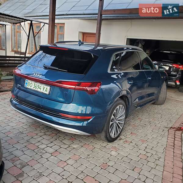 Внедорожник / Кроссовер Audi e-tron 2019 в Тернополе