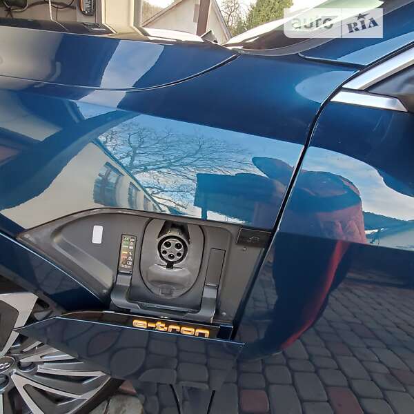 Внедорожник / Кроссовер Audi e-tron 2019 в Тернополе