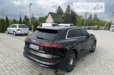Позашляховик / Кросовер Audi e-tron 2021 в Старокостянтинові