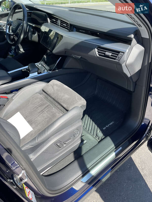 Внедорожник / Кроссовер Audi e-tron 2020 в Киеве фото 8 Внедорожник / Кроссовер Audi e-tron 2020 в Киеве