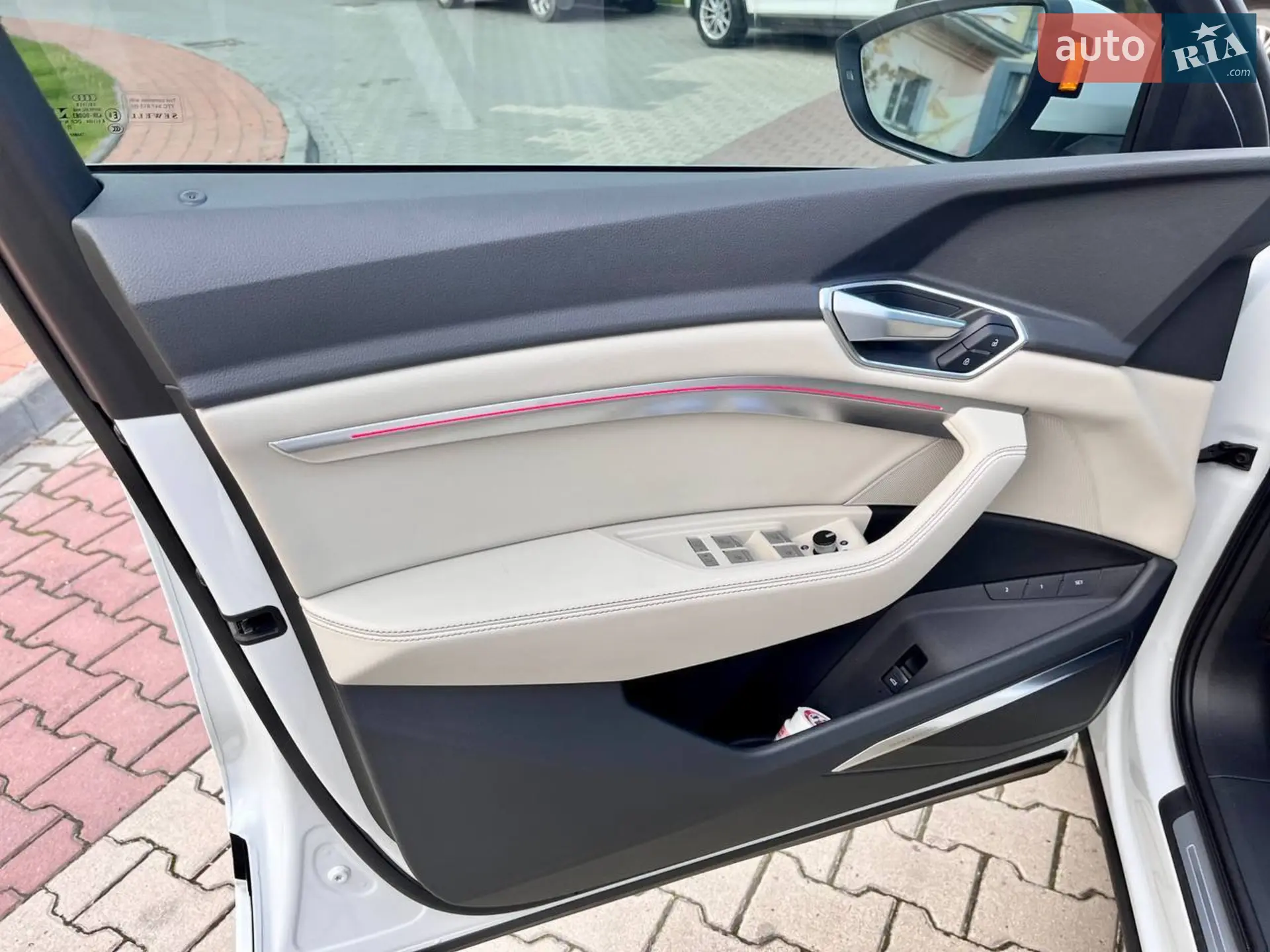 2023 Audi e-tron - мініатюра 19