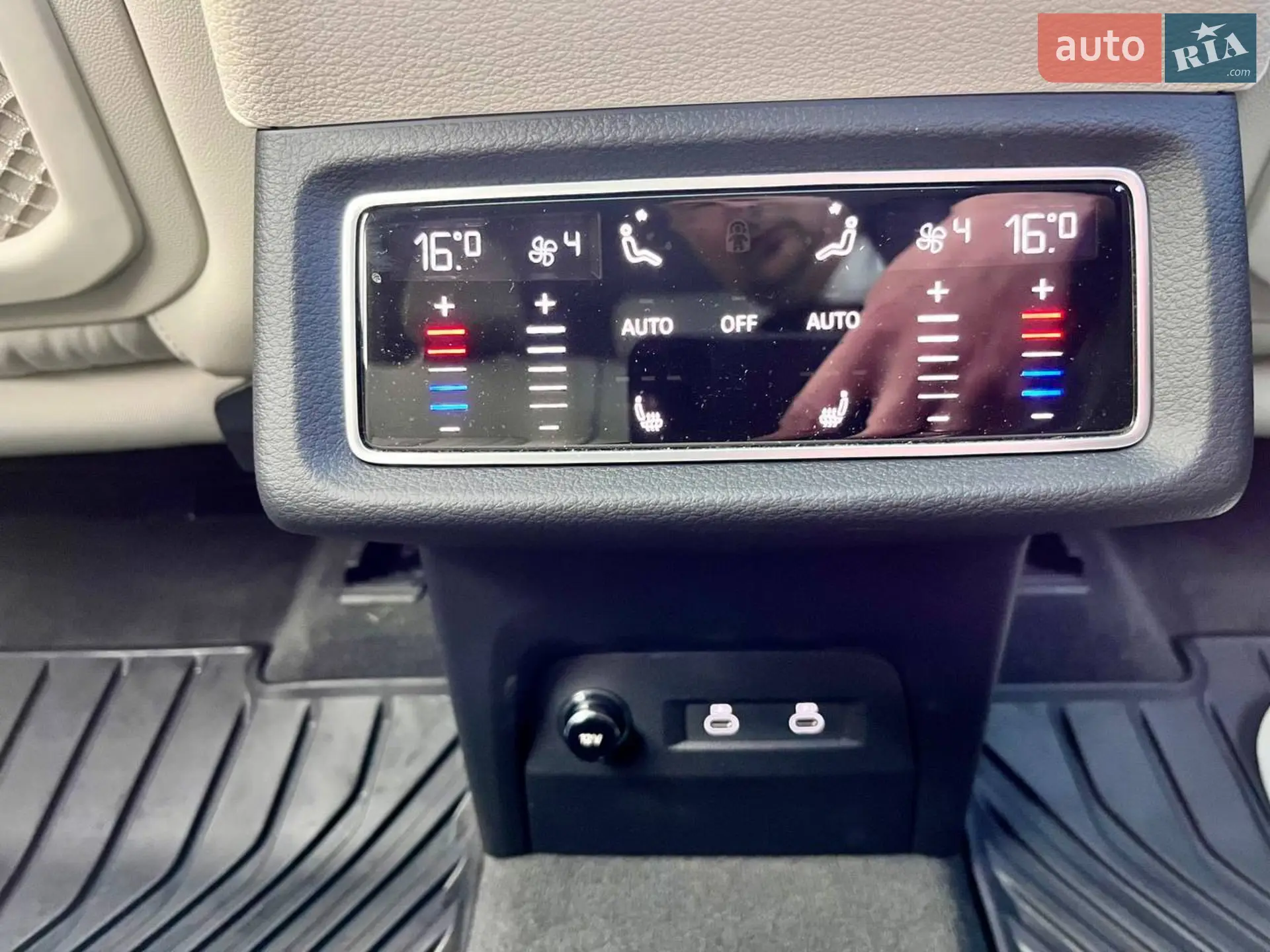 2023 Audi e-tron - мініатюра 26