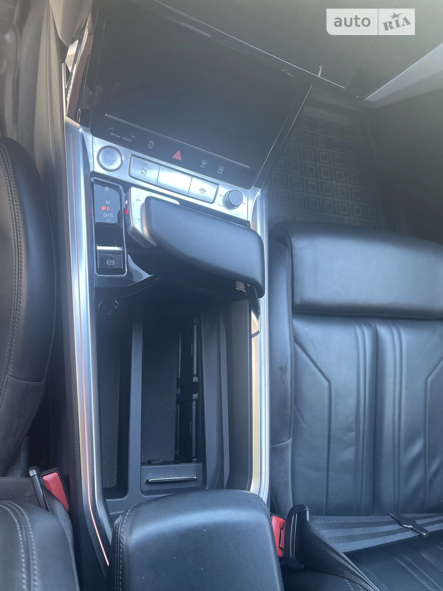 2019 Audi e-tron - мініатюра 3