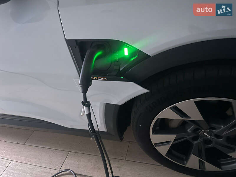 Позашляховик / Кросовер Audi e-tron 2019 в Івано-Франківську