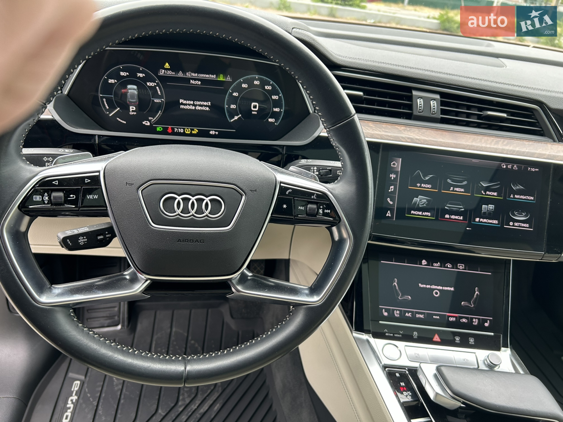 2019 Audi e-tron - мініатюра 18