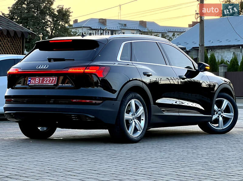 Позашляховик / Кросовер Audi e-tron 2019 в Самборі фото 17 Позашляховик / Кросовер Audi e-tron 2019 в Самборі