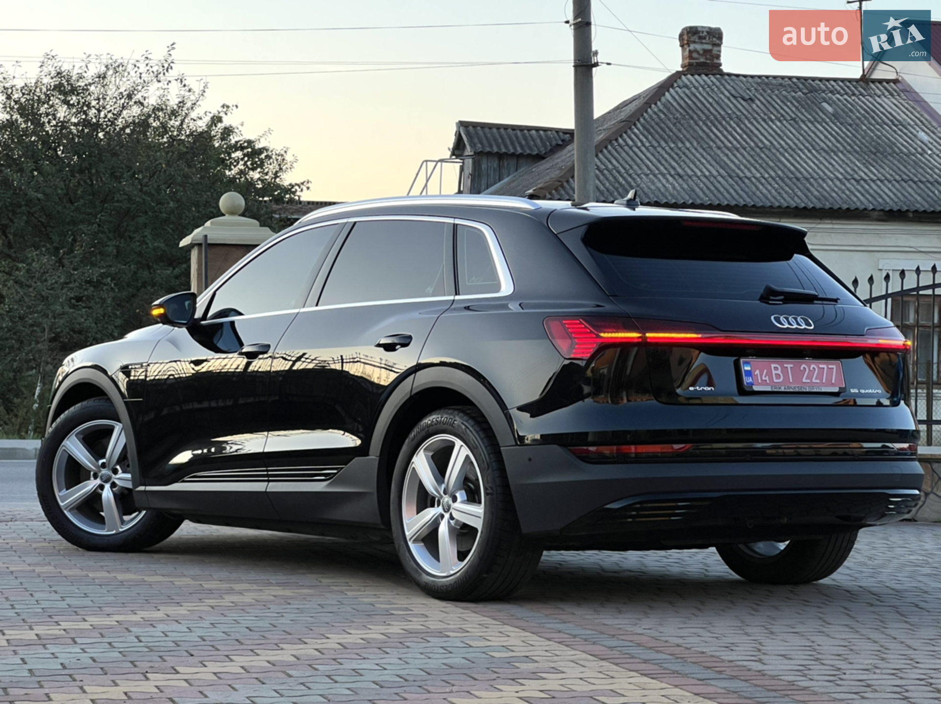 2019 Audi e-tron - мініатюра 22