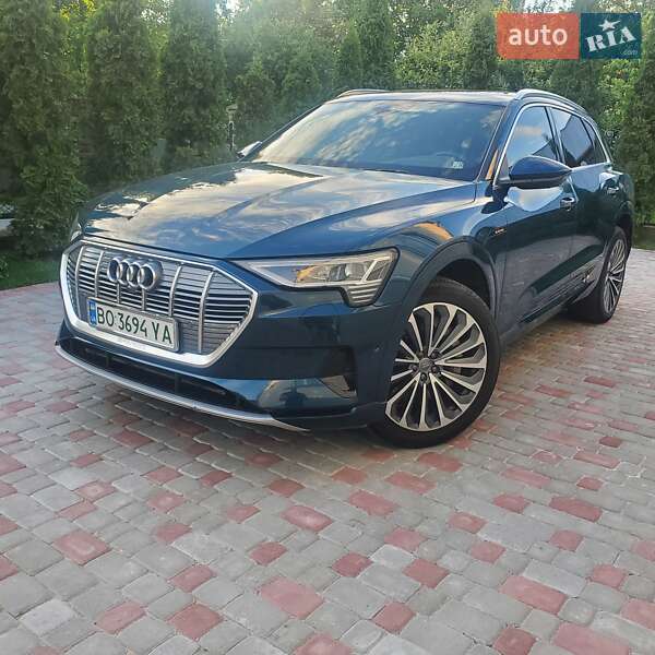 Внедорожник / Кроссовер Audi e-tron 2019 в Тернополе
