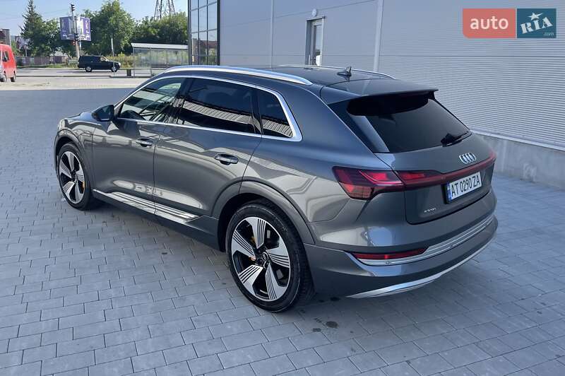 Внедорожник / Кроссовер Audi e-tron 2019 в Ивано-Франковске
