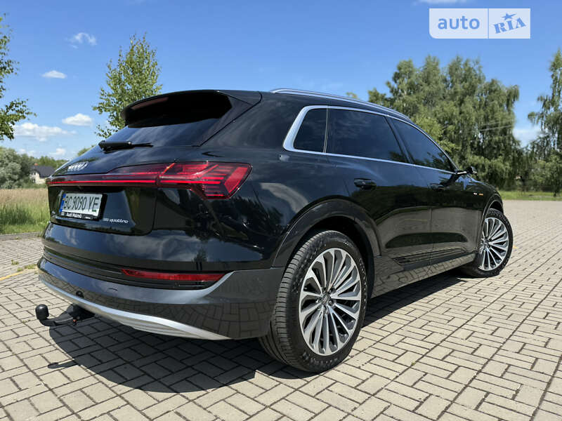 Внедорожник / Кроссовер Audi e-tron 2019 в Дрогобыче фото 14 Внедорожник / Кроссовер Audi e-tron 2019 в Дрогобыче