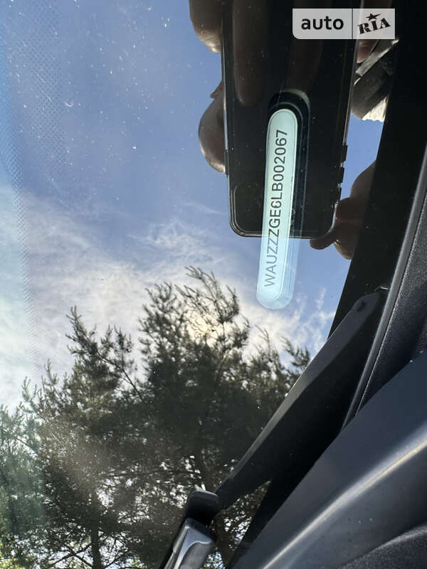 Внедорожник / Кроссовер Audi e-tron 2019 в Дрогобыче фото 49 Внедорожник / Кроссовер Audi e-tron 2019 в Дрогобыче