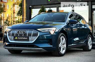 Внедорожник / Кроссовер Audi e-tron 2019 в Киеве