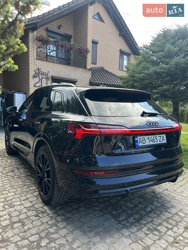 Внедорожник / Кроссовер Audi e-tron 2020 в Виннице