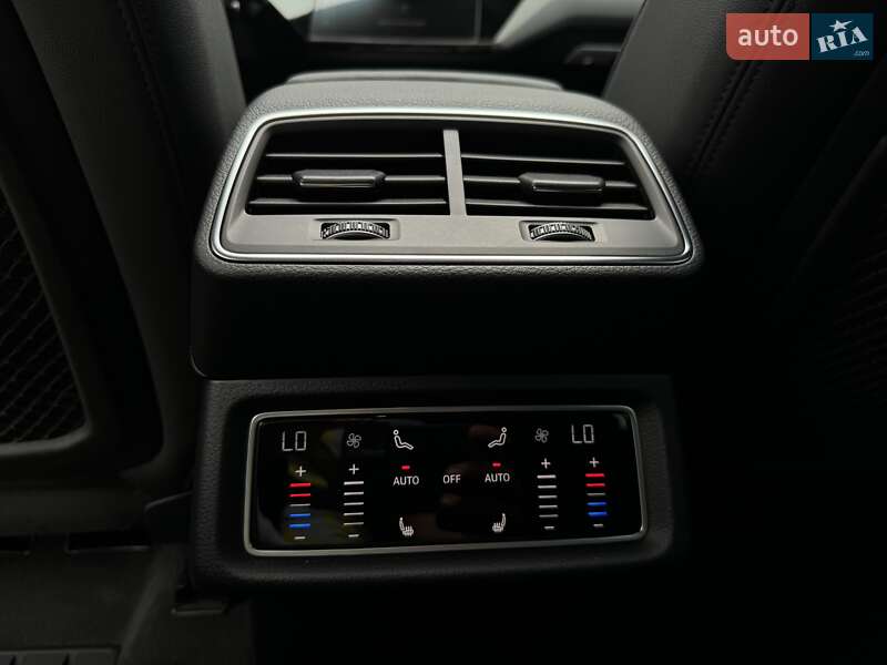 Позашляховик / Кросовер Audi e-tron 2019 в Мукачевому